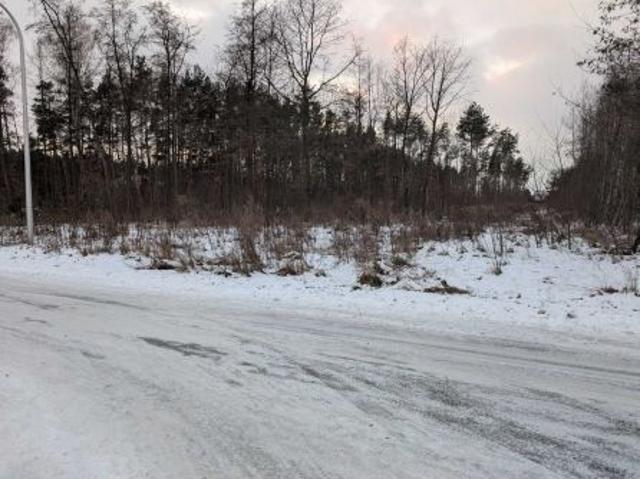 Grunt na sprzedaż w Ostrowiec Świętokrzyski, Świętokrzyskie