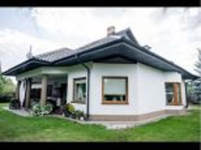 Dom na sprzedaż w Ostrowiec Świętokrzyski, Świętokrzyskie