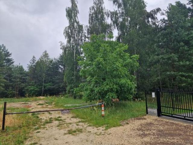 Grunt na sprzedaż w Ostrowiec Świętokrzyski, Świętokrzyskie