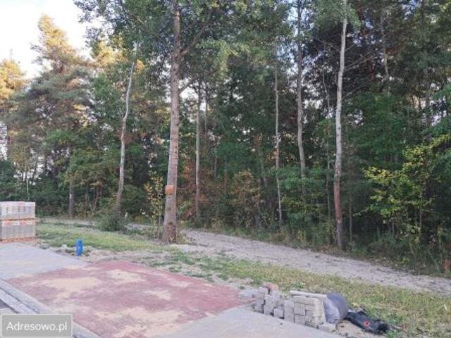 Grunt na sprzedaż w Ostrowiec Świętokrzyski, Świętokrzyskie