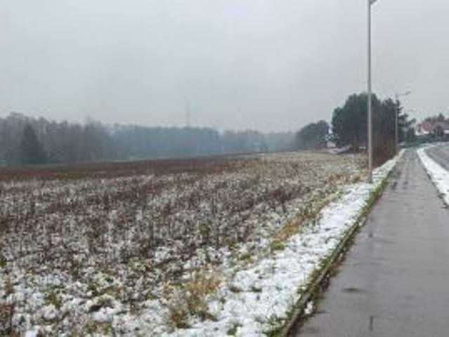 Grunt na sprzedaż w Ostrowiec Świętokrzyski, Świętokrzyskie