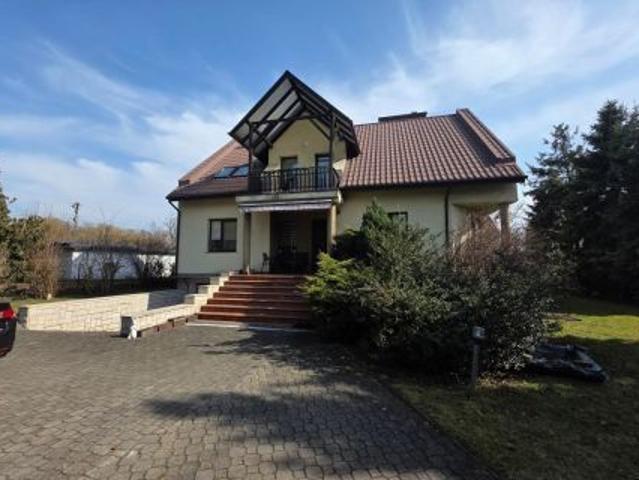 Dom na sprzedaż w Piotrków Trybunalski, Łódzkie