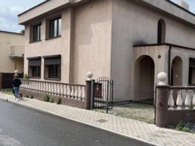 Dom na sprzedaż w Pleszew, Wielkopolskie