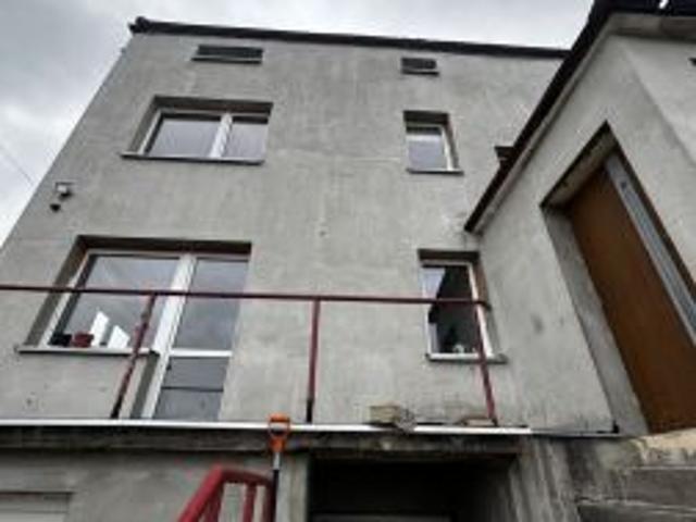Dom na sprzedaż w Radomsko, Łódzkie