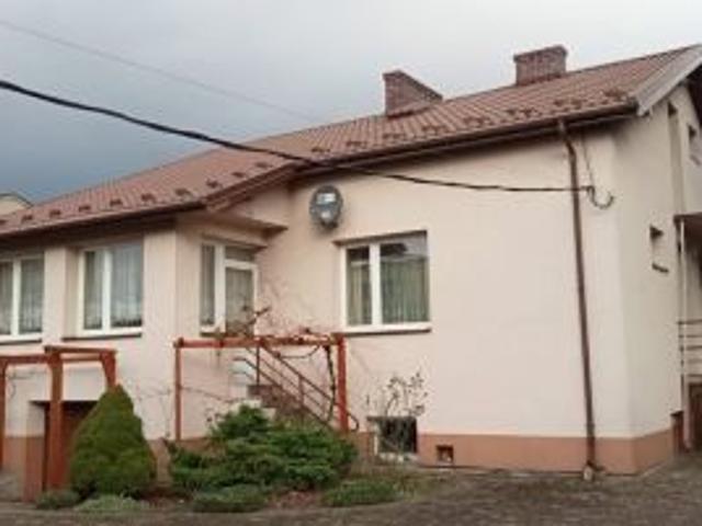 Dom na sprzedaż w Radomsko, Łódzkie