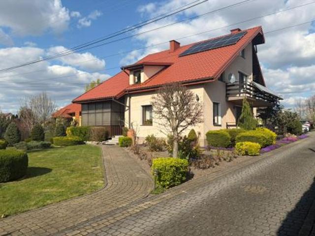 Dom na sprzedaż w Solec-zdrój, Świętokrzyskie