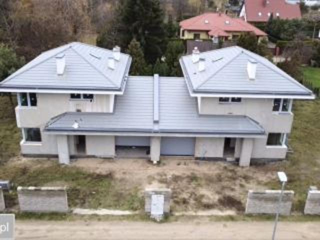 Dom na sprzedaż w Stasi Las, Mazowieckie