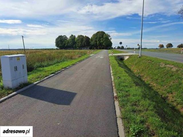 Grunt na sprzedaż w Świerczów, Opolskie