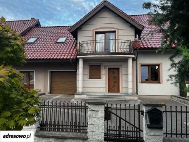 Dom na sprzedaż w Wieruszów, Łódzkie