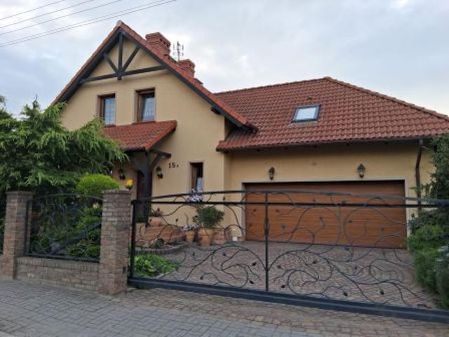 Dom na sprzedaż w Wyrzysk, Wielkopolskie