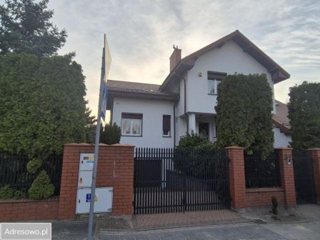 Dom na sprzedaż w Żyrardów, Mazowieckie