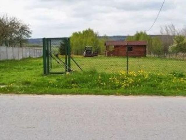 Grunt na sprzedaż w Świętokrzyskie