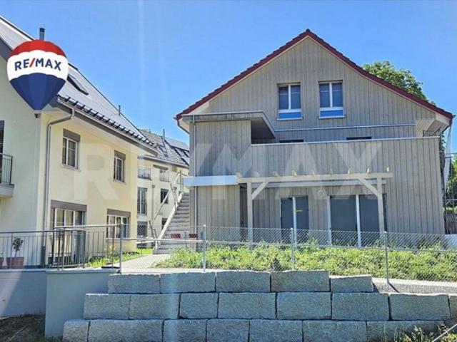 Wohnung kaufen in Rorbas, Zürich