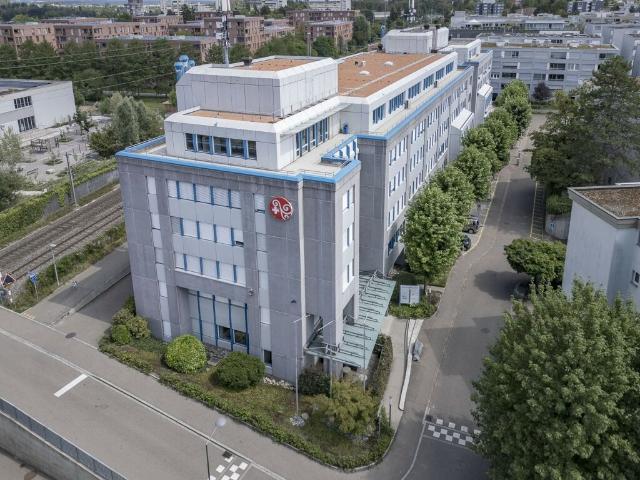 Büro mieten in Einigen, Zürich