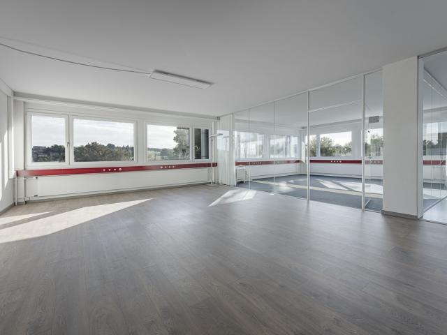 Büro mieten in Dietlikon, Zürich