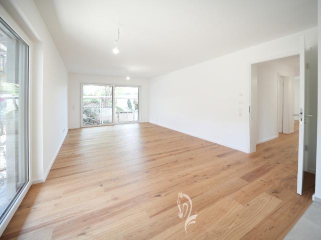 Wohnung kaufen in Altort, Höchberg