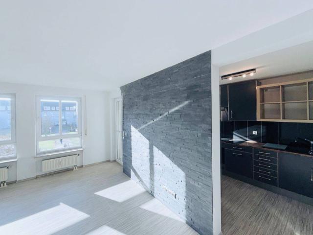 Wohnung kaufen in Maroth, Bayern