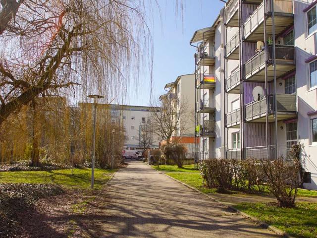Wohnung kaufen in Großkugel, Sachsen-Anhalt