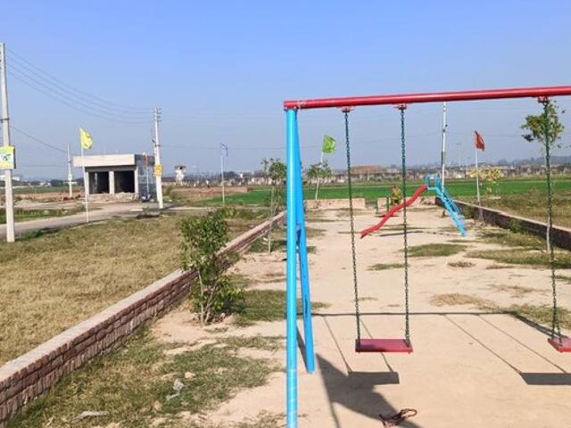 Land for sale in Zirakpur, Punjab