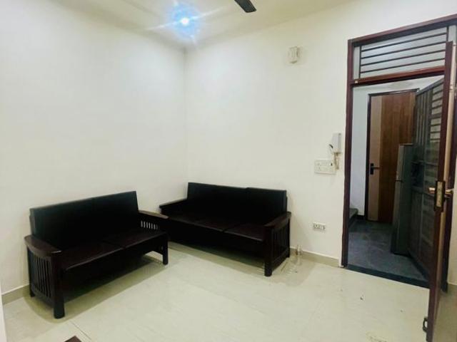 Property for rent in Deri