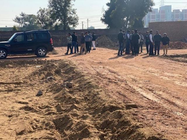 Land for sale in Hariana