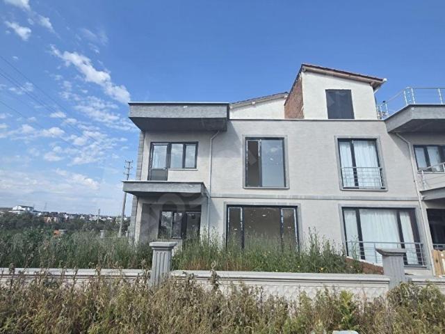 Biga, Çanakkale içerisinde satılık Villa