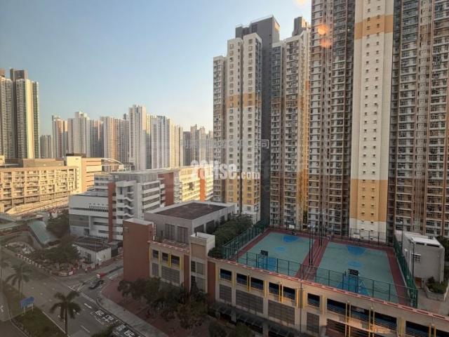 位於 荔枝角 Lai Chi Kok, 香港 Hong Kong, 提供 出售 的 公寓