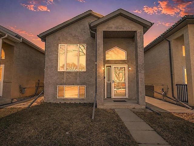 House for sale in East St. Paul, Manitoba