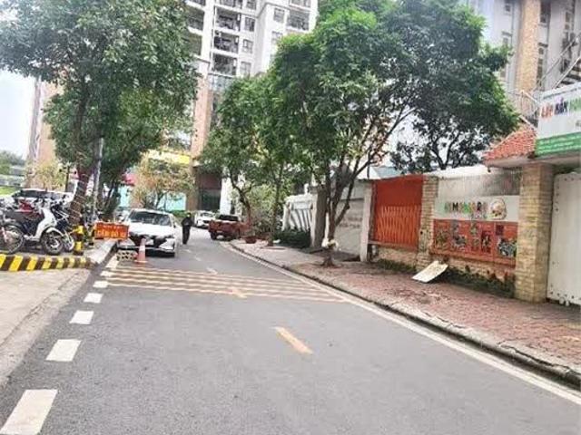 Biệt Thự bán tại Hoàn Kiếm, Hà Nội