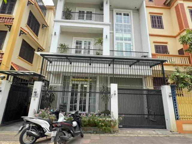 Biệt Thự bán tại Hoàn Kiếm, Hà Nội