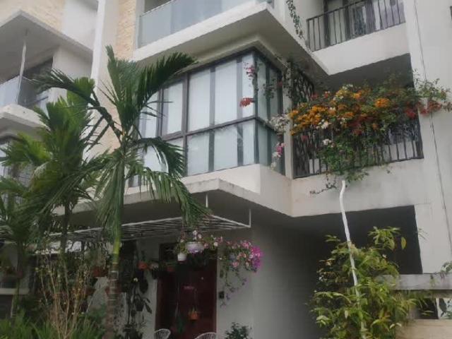 Biệt Thự bán tại Hoàn Kiếm, Hà Nội