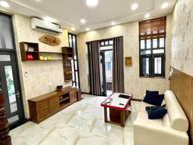Nhà bán tại Hồ Chí Minh