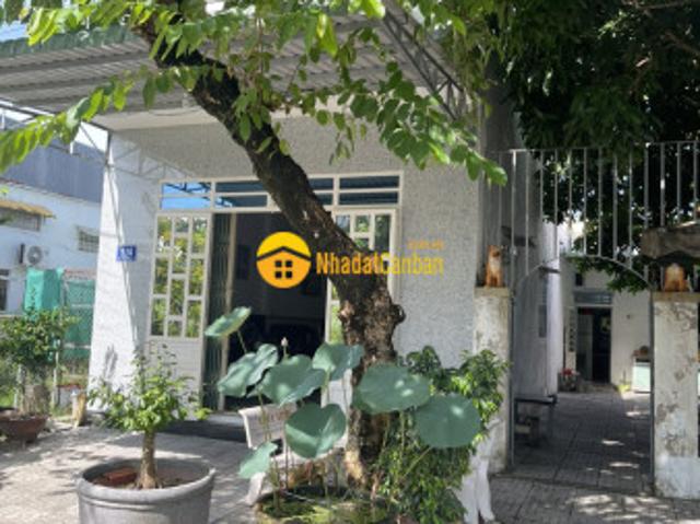 Nhà bán