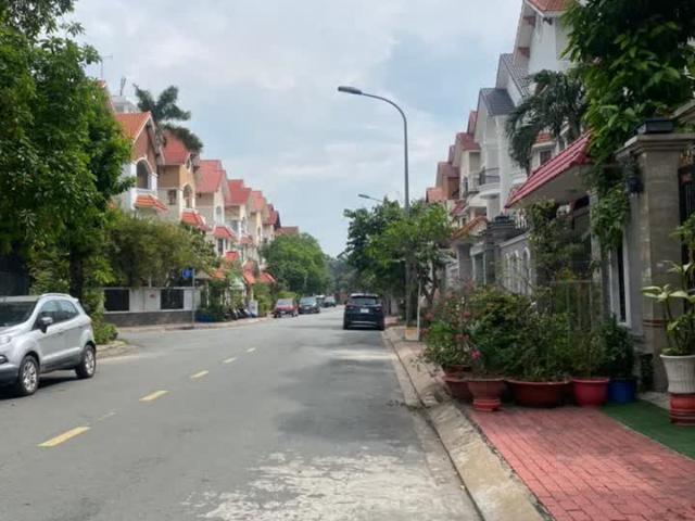 Biệt Thự bán tại Thủ Đức, Hồ Chí Minh
