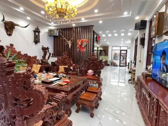 Nhà mặt phố bán tại Hoàn Kiếm, Hà Nội