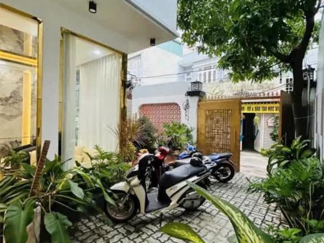 Biệt Thự bán tại Thủ Đức, Hồ Chí Minh