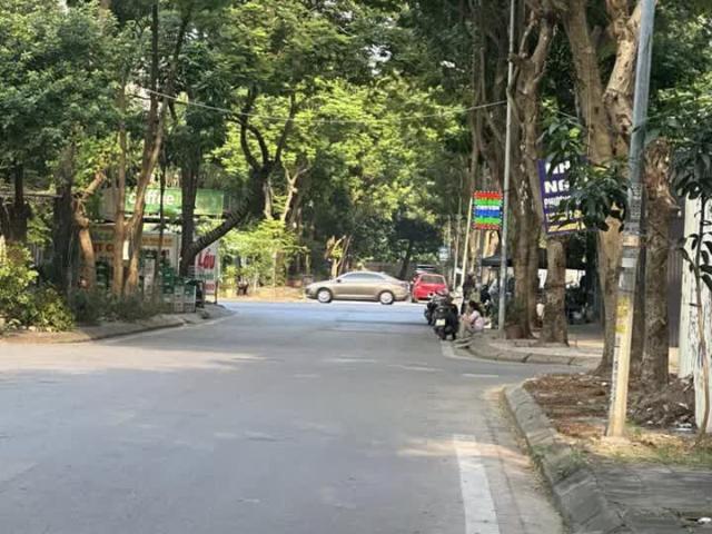 Nhà mặt phố bán tại Hoàn Kiếm, Hà Nội