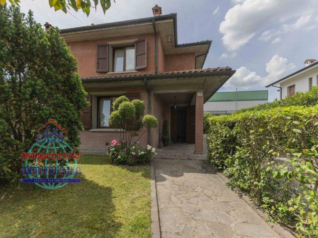 Villa Indipendente in vendita a Unione Terre di Pianura, Malalbergo