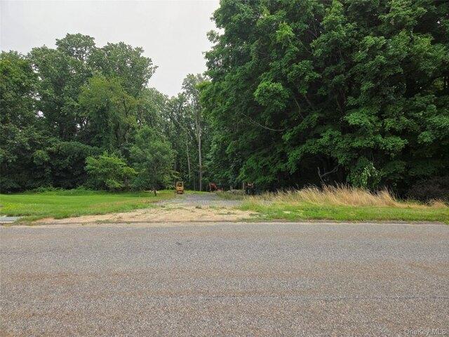 Land for sale in Amawalk, New York
