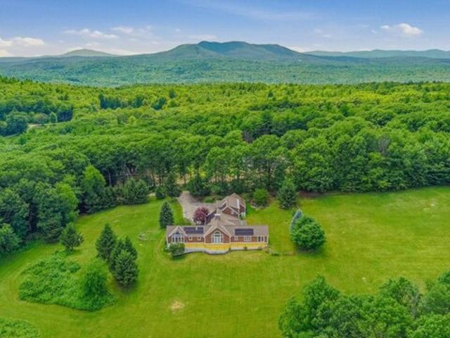 House for sale in New Hampshire