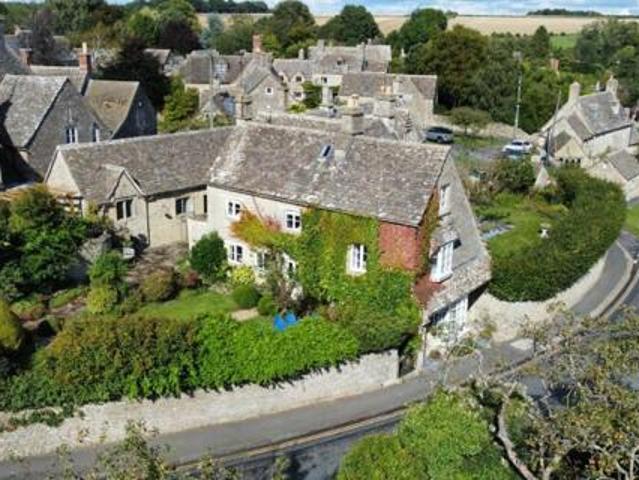 House for sale in Fossebridge, Gloucestershire