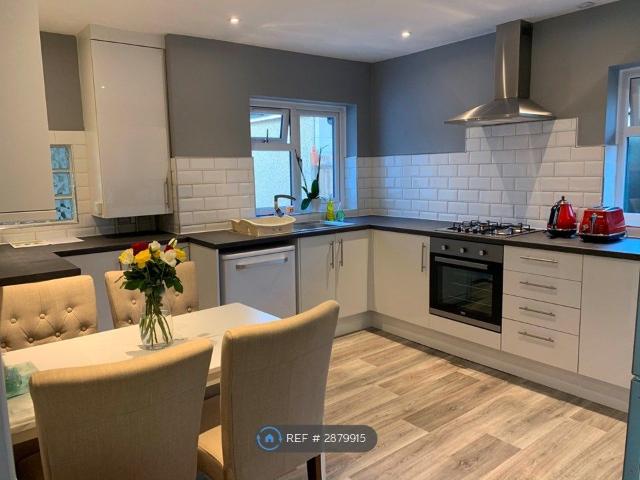 Room for rent in Evershot, Oxfordshire