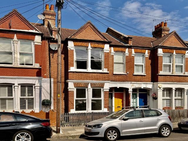 House for rent in Furzedown, Greater London