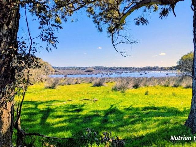 Acreage for sale in Karakin, Western Australia