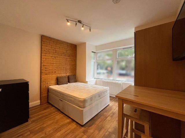 Studio for rent in Holloway, Lower Holloway