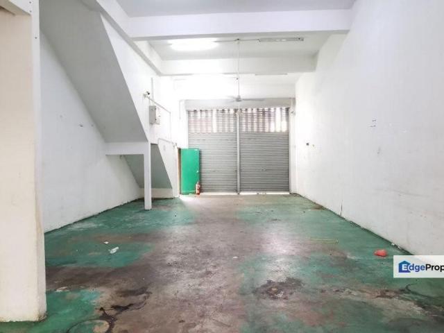 Shop for sale in Perak