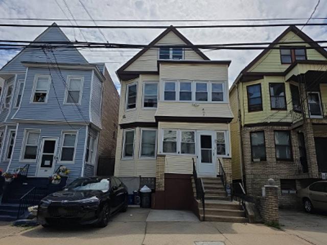 House for sale in Hudson, New Jersey