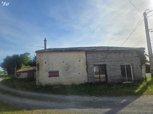 Terrain vente à La Foye-Monjault, Deux-Sèvres