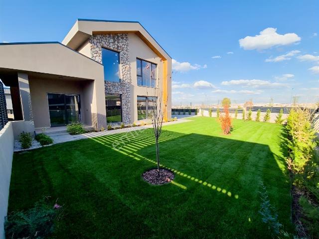 Etimesgut, Ankara içerisinde satılık Villa