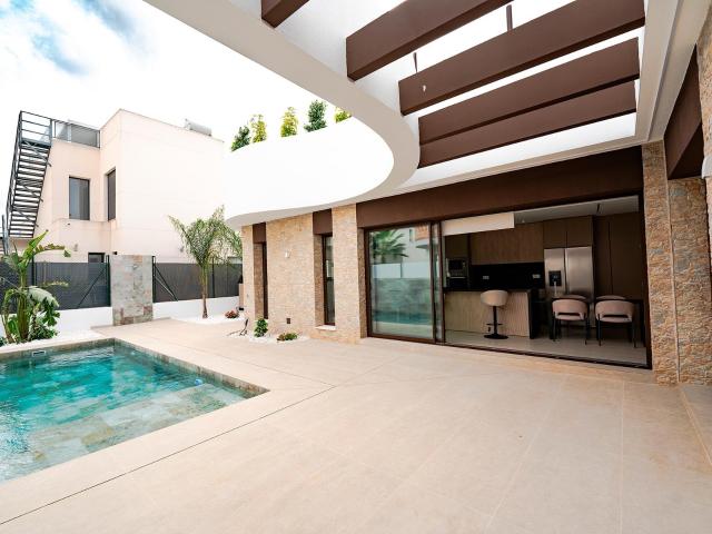Casa en venta en Las Heredades, el Baix Segura / La Vega Baja